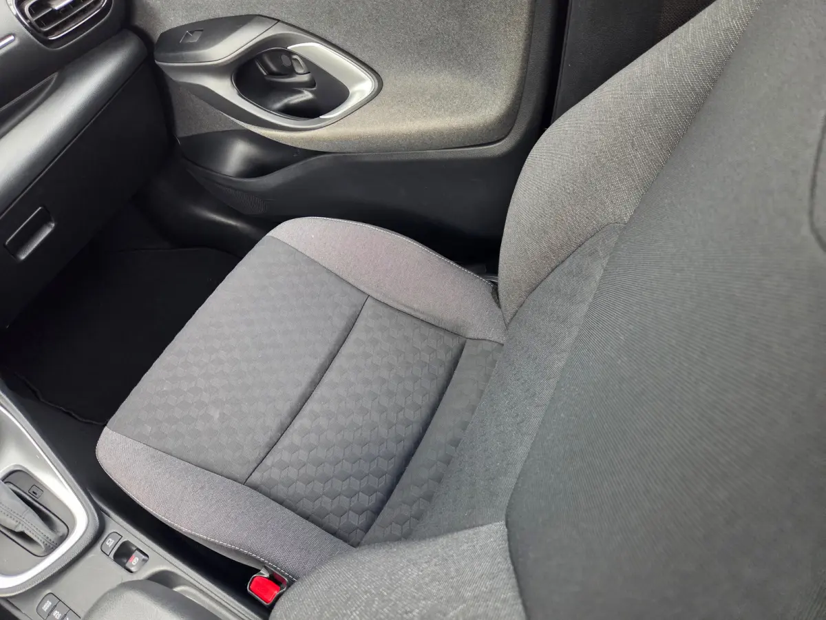 1.5 Hybrid Active DAB / Airco (automatisch) / Hill hold
