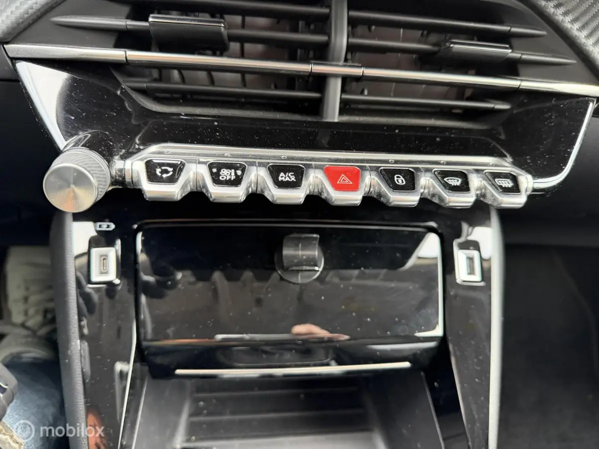 1.2 PureTech Allure 17"Lm Vlg Navigatie Nap Dab