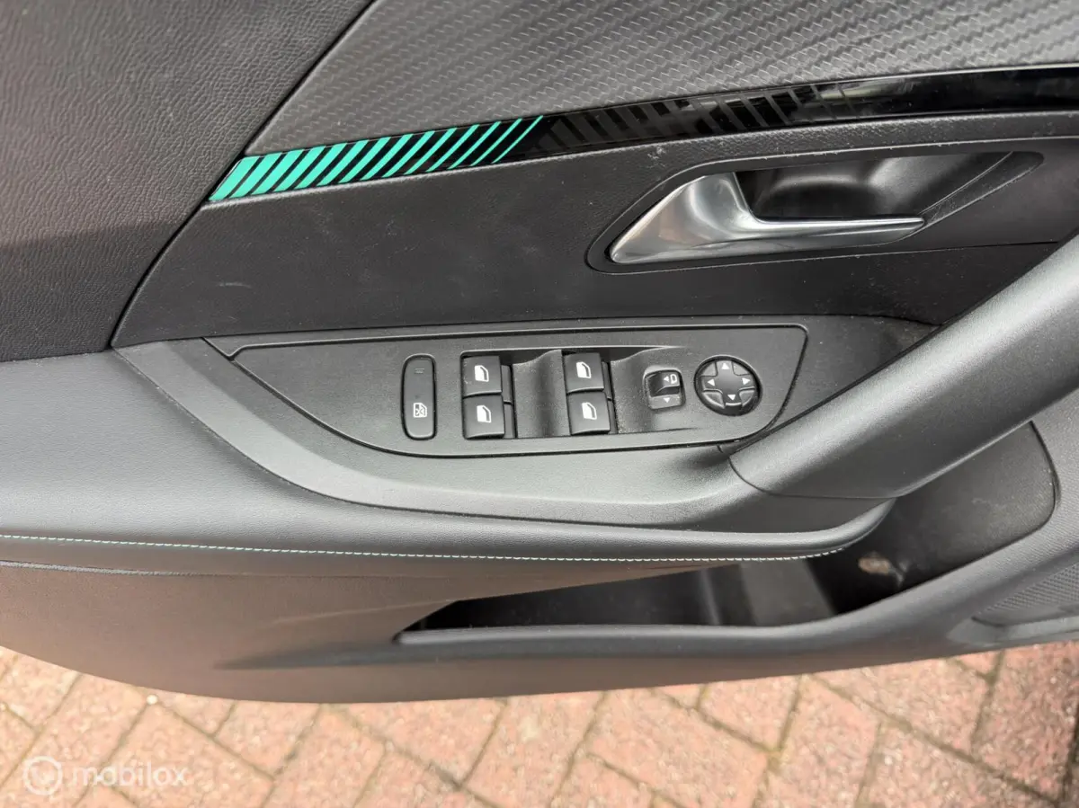 1.2 PureTech Allure 17"Lm Vlg Navigatie Nap Dab