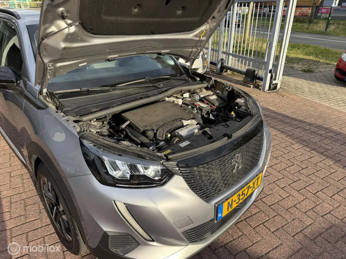 1.2 PureTech Allure 17"Lm Vlg Navigatie Nap Dab