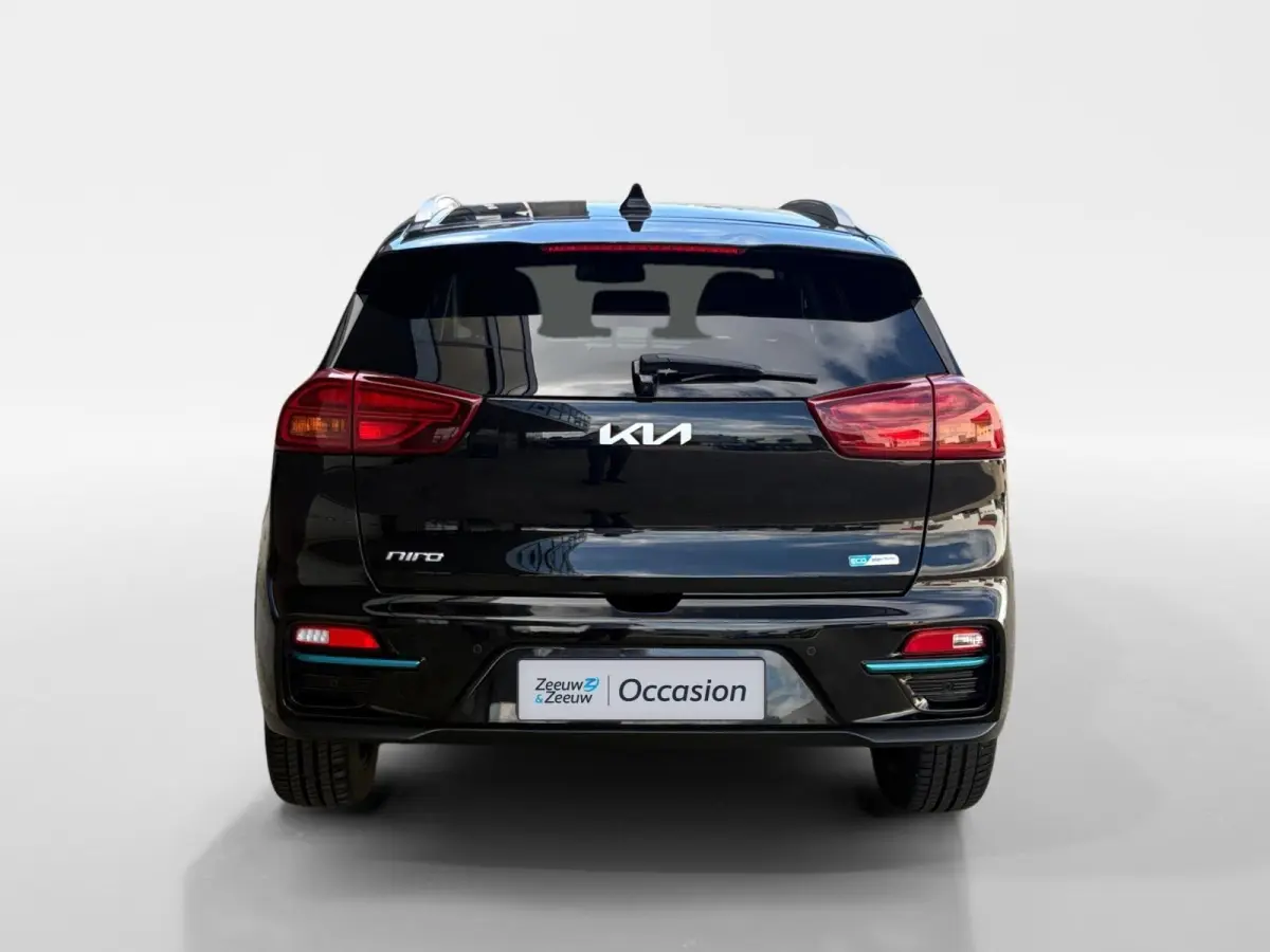 DynamicPlusLine 64 kWh | Navigatie | Panoramadak | Apple Carplay/Android Auto | Adaptieve Cruise Control | Stoel/Stuurverwarming | Lichtmetalen Velgen |