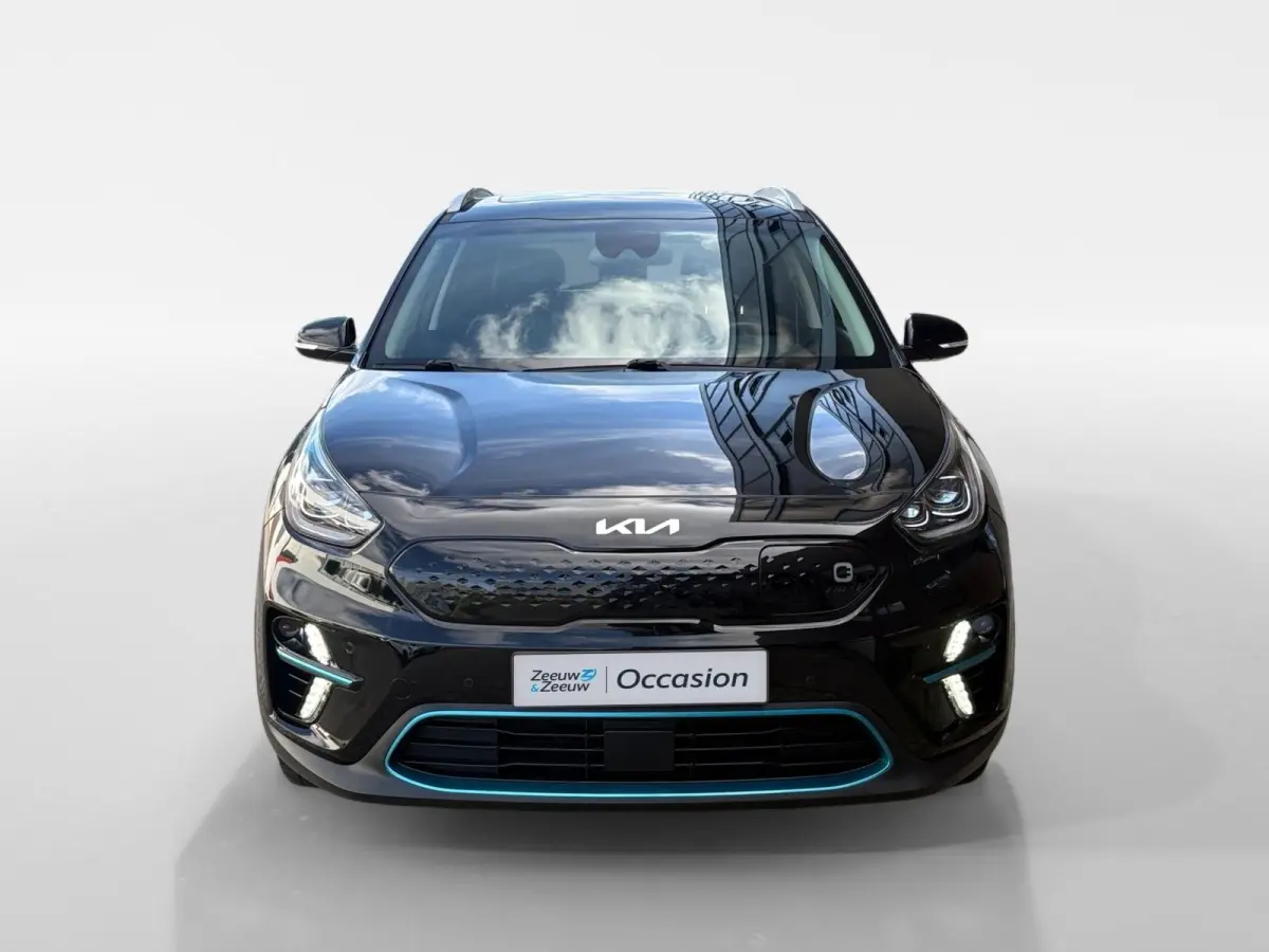 DynamicPlusLine 64 kWh | Navigatie | Panoramadak | Apple Carplay/Android Auto | Adaptieve Cruise Control | Stoel/Stuurverwarming | Lichtmetalen Velgen |