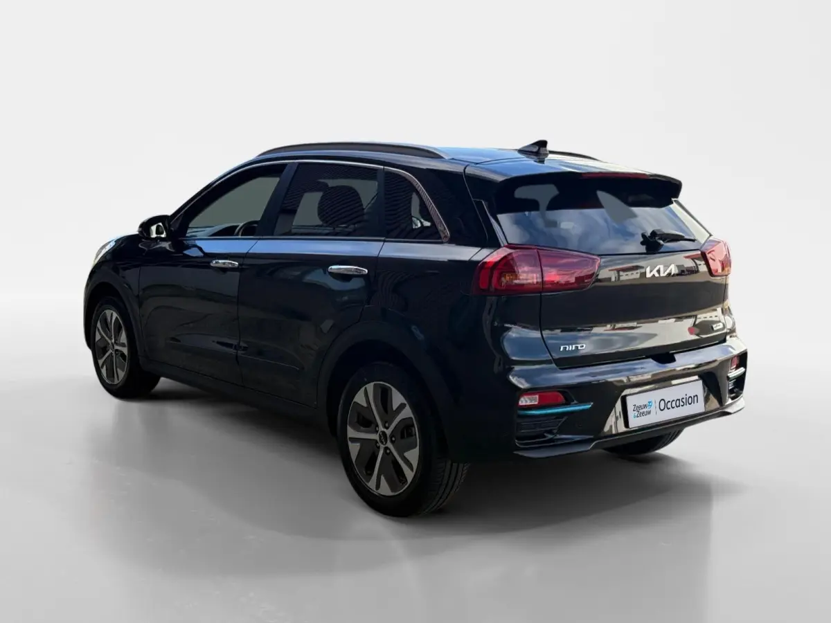 DynamicPlusLine 64 kWh | Navigatie | Panoramadak | Apple Carplay/Android Auto | Adaptieve Cruise Control | Stoel/Stuurverwarming | Lichtmetalen Velgen |