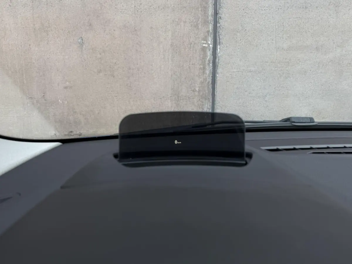 216i 7persoons Business Edition | Trekhaak | Head-UP | Cruise control | DAB+ | Elektr. Kofferklep |