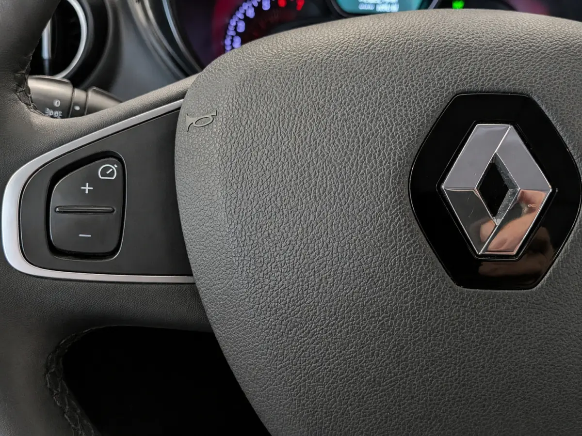 0.9 TCe Zen Airco, Cruise Control, Trekhaak, Stuurbekrachtiging
