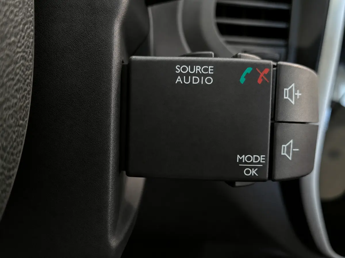 0.9 TCe Zen Airco, Cruise Control, Trekhaak, Stuurbekrachtiging