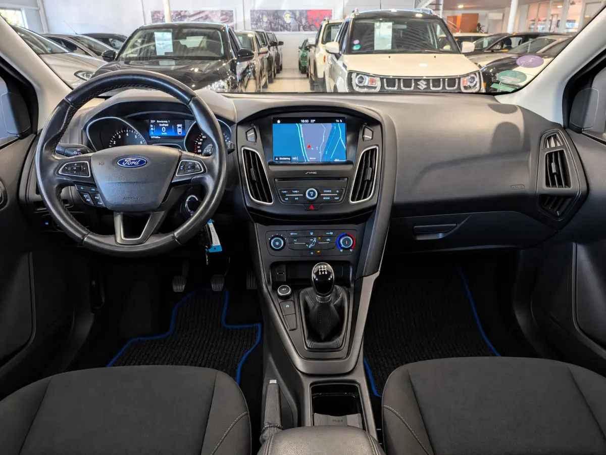 1.0 Trend Airco, Cruise Control, Trekhaak, Stuurbekrachtiging