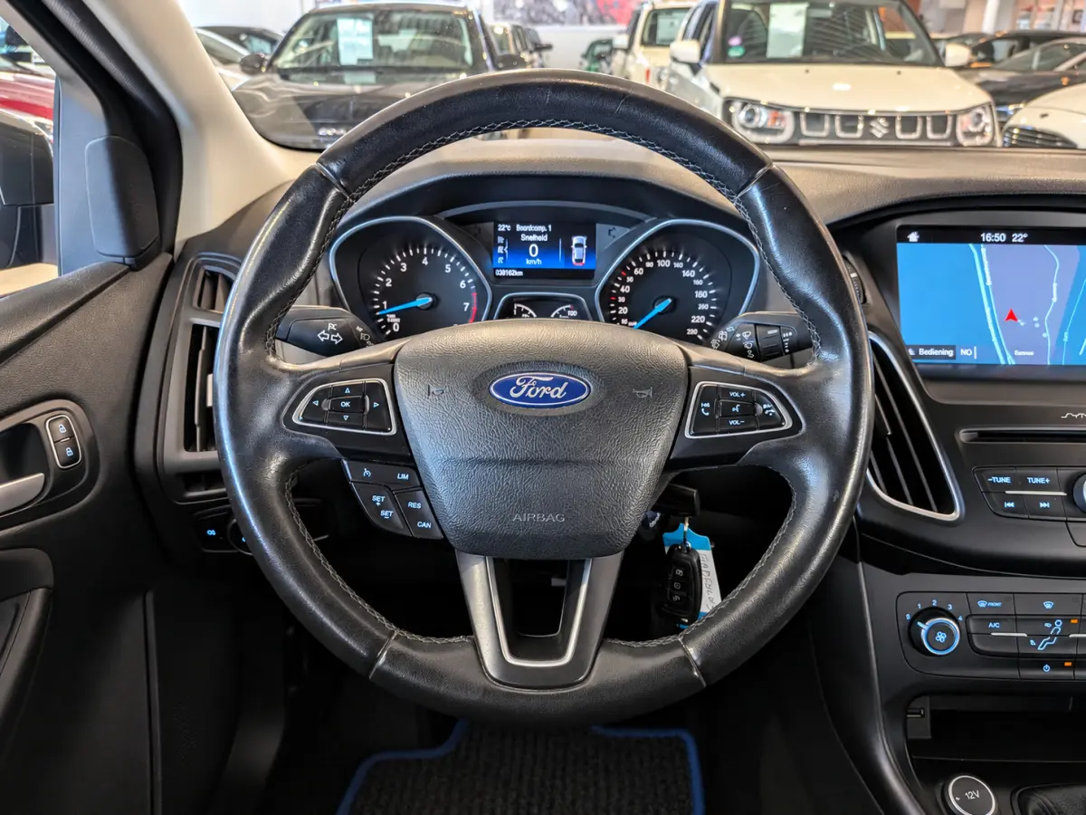 1.0 Trend Airco, Cruise Control, Trekhaak, Stuurbekrachtiging