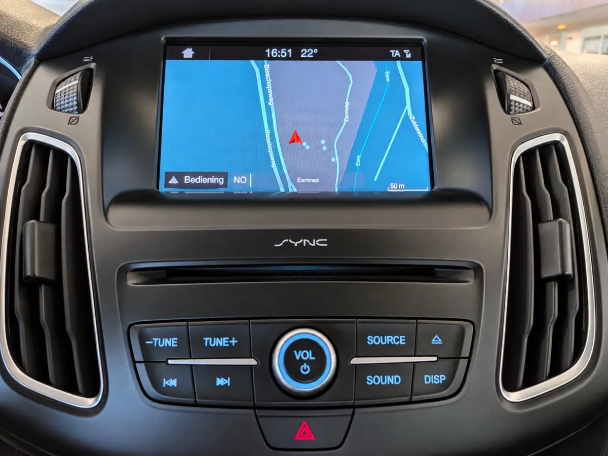 1.0 Trend Airco, Cruise Control, Trekhaak, Stuurbekrachtiging
