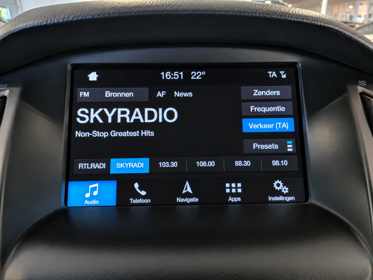 1.0 Trend Airco, Cruise Control, Trekhaak, Stuurbekrachtiging