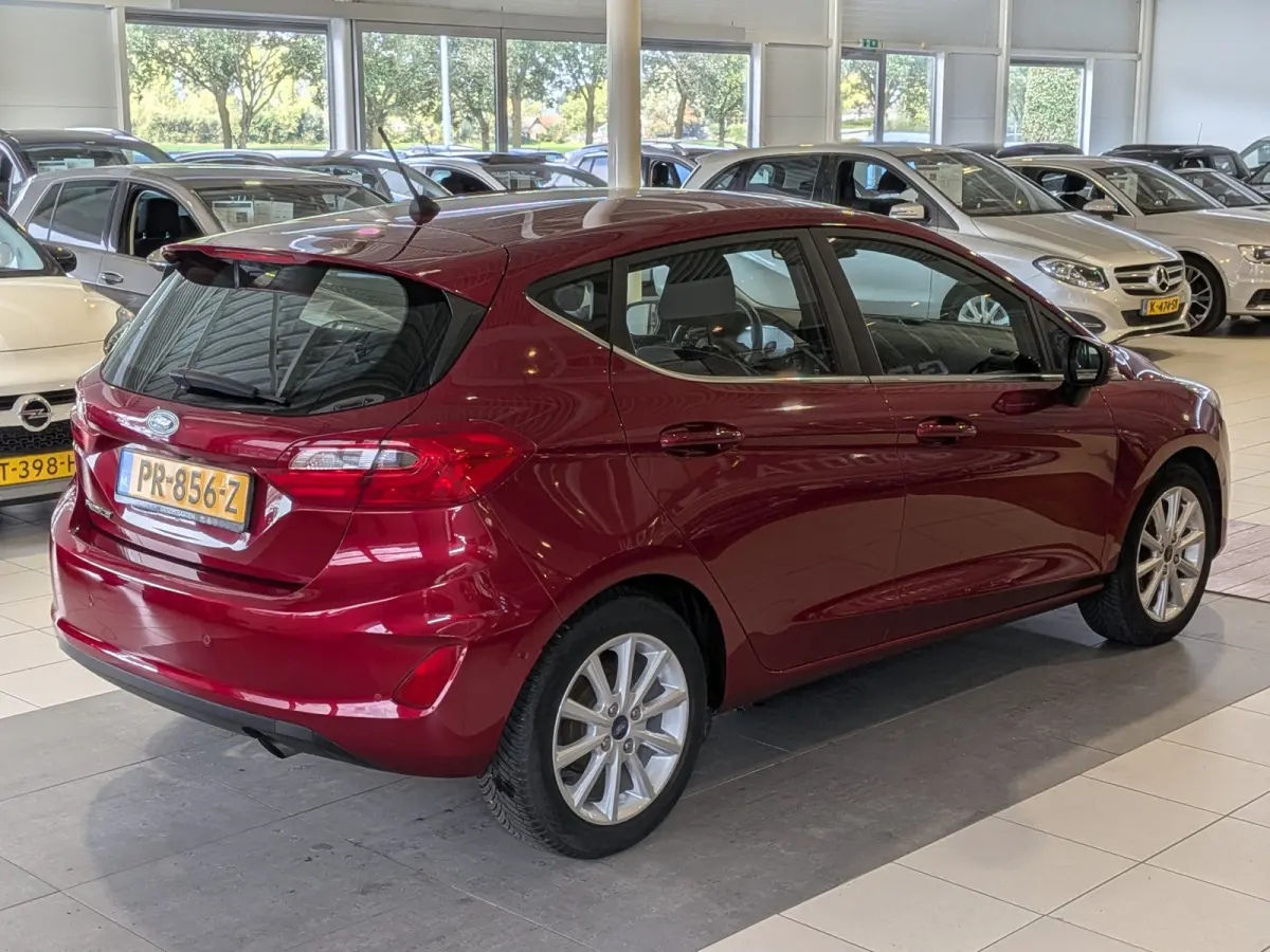 1.0 EcoBoost Titanium Airco, Cruise Control, Stuurbekrachtiging