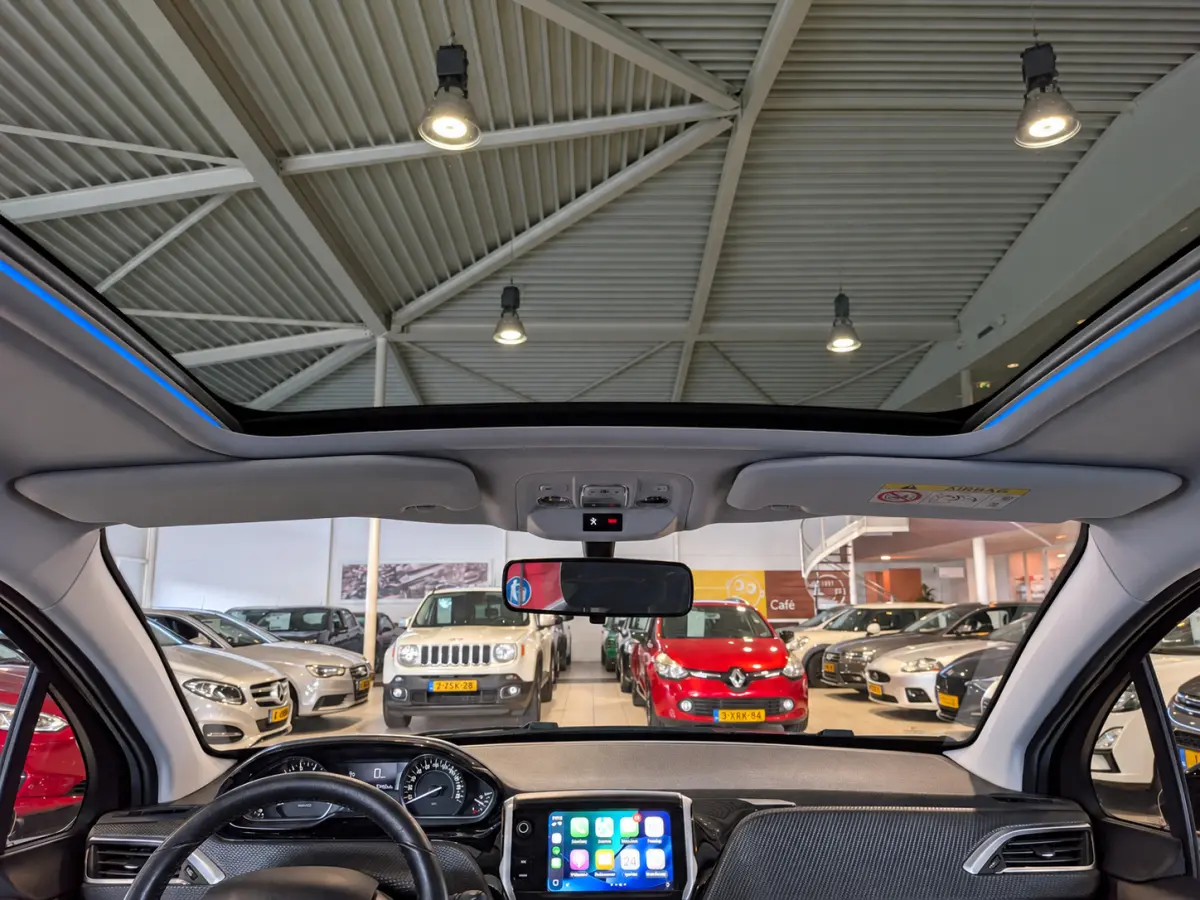 1.2 PureTech Blue Lion Panoramadak, Airco, Cruise Control, Stuurbekrachtiging