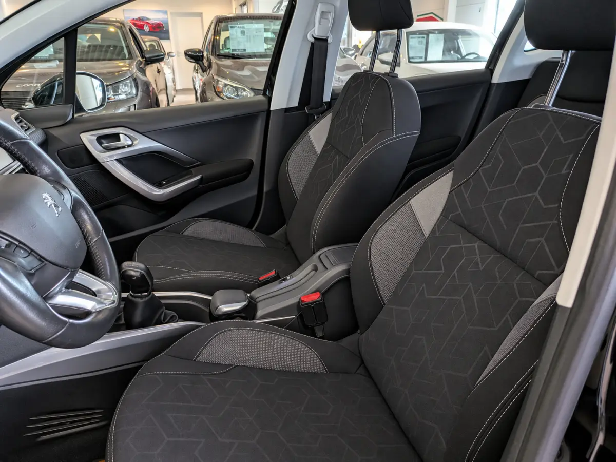 1.2 PureTech Blue Lion Panoramadak, Airco, Cruise Control, Stuurbekrachtiging