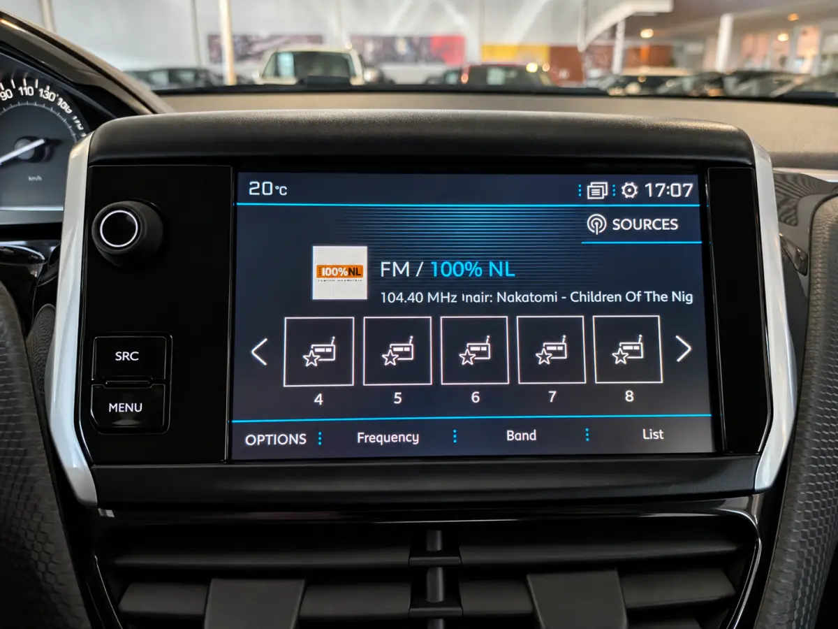 1.2 PureTech Blue Lion Panoramadak, Airco, Cruise Control, Stuurbekrachtiging