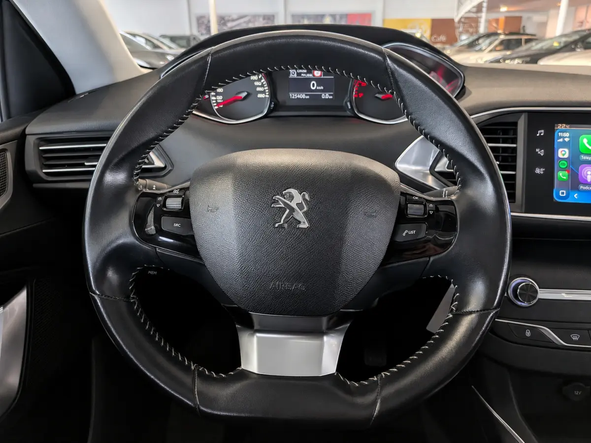 1.2 PureTech Allure Panoramadak, Airtco, Cruise Control, Stuurbekrachtiging