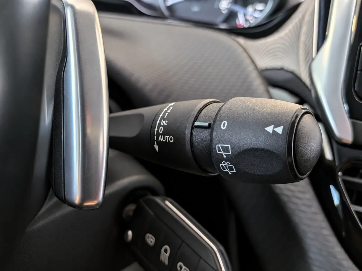 1.2 PureTech Active Automaat Airco, Cruise Control, Stuurbekrachtiging
