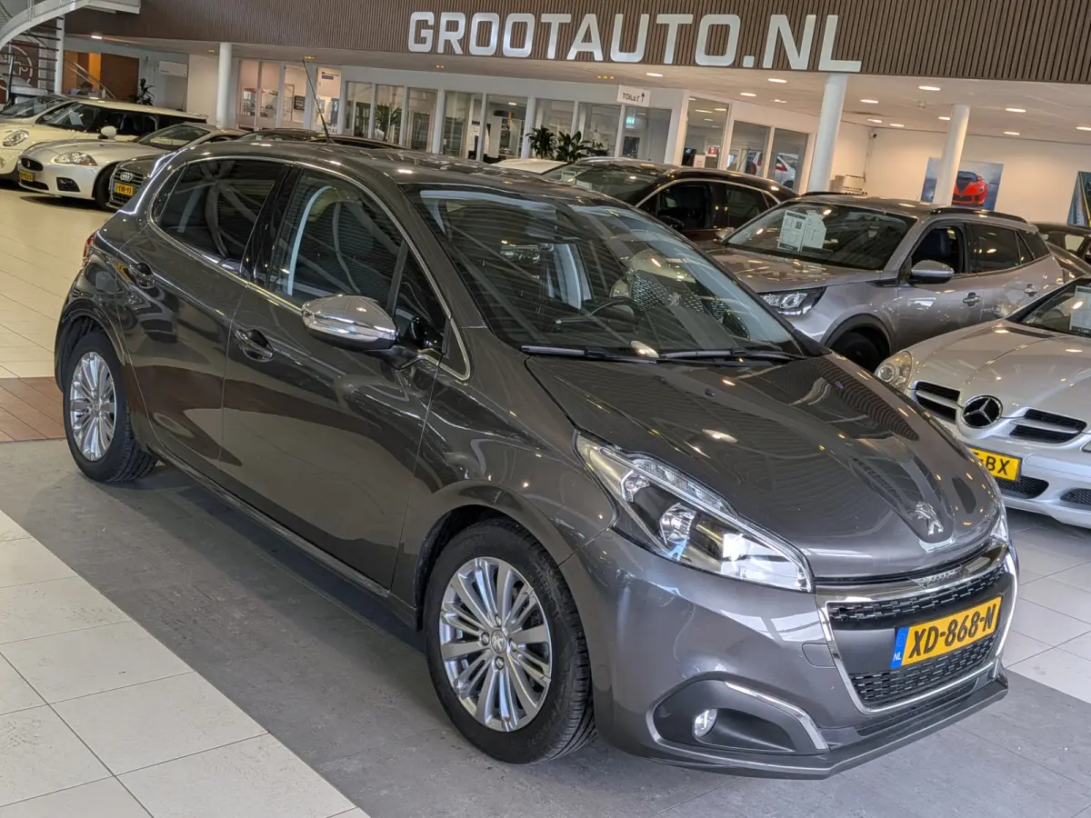 1.2 PureTech Active Automaat Airco, Cruise Control, Stuurbekrachtiging