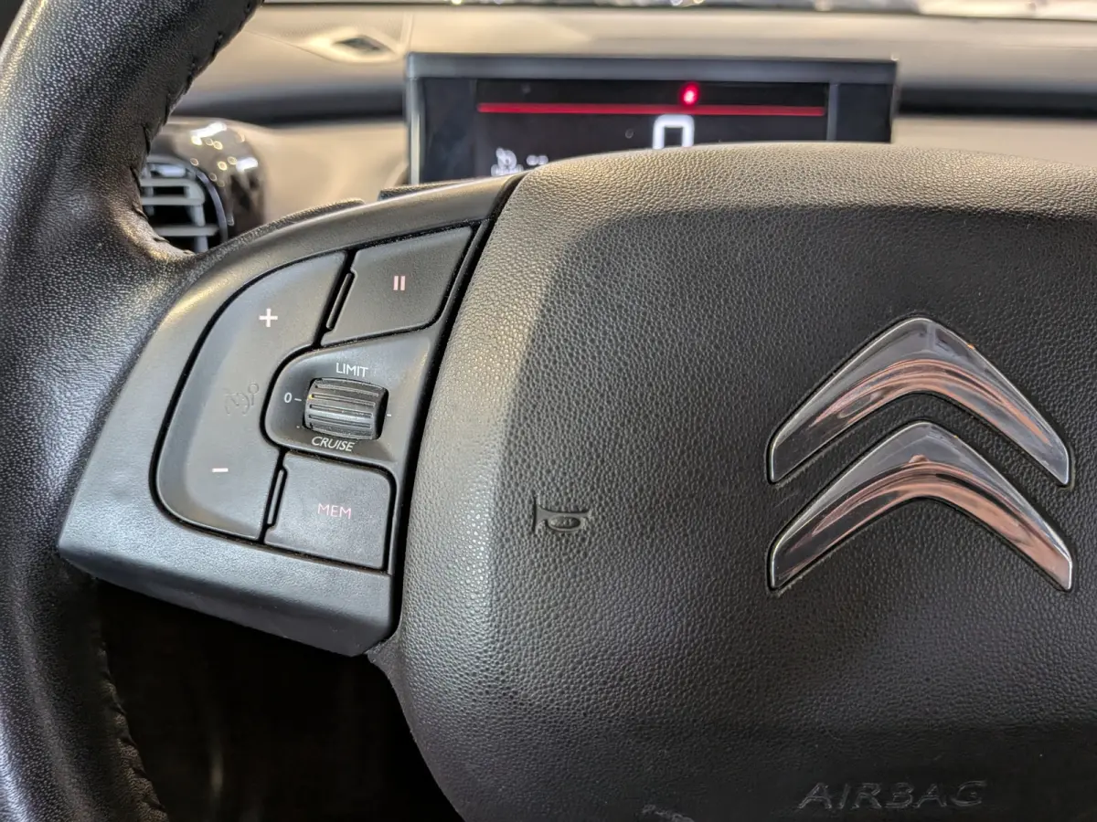 1.2 PureTech Business Airco, Cruise Control, Stuurbekrachtiging