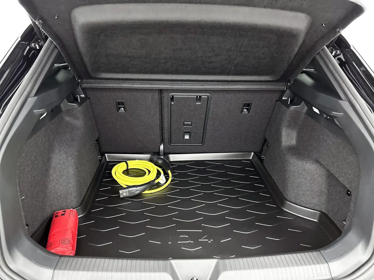 Pro Limited Edition 79 kWh 286 PK | NOVEMBER BINNEN | Automaat | Trekhaak | Navigatie | Stoelverwarming | Parkeersensoren | Adaptive Cruise Control | Apple Carplay | Android Auto | Climate C
