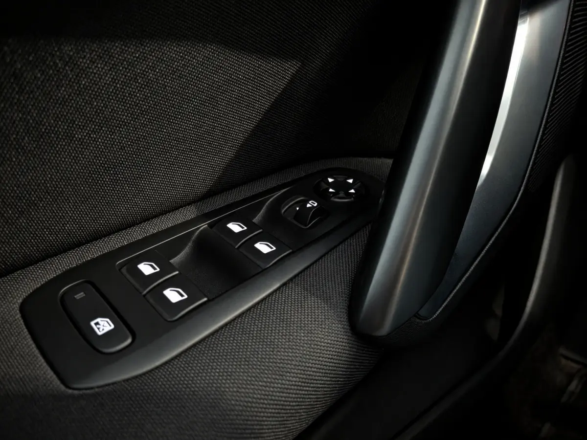 1.2 PureTech Blue Lease Executive Airco, Cruise Control, Stuurbekrachtiging