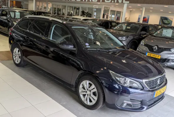 1.2 PureTech Blue Lease Executive Airco, Cruise Control, Stuurbekrachtiging