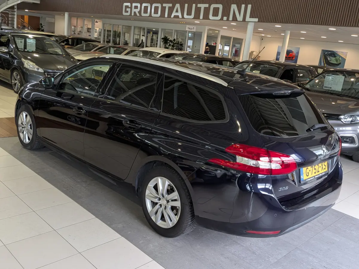 1.2 PureTech Blue Lease Executive Airco, Cruise Control, Stuurbekrachtiging