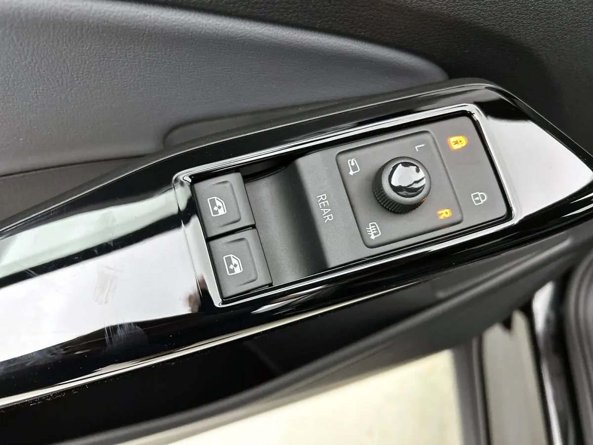 Pro Limited Edition 79 kWh 286 PK | NOVEMBER BINNEN | Automaat | Trekhaak | Navigatie | Stoelverwarming | Parkeersensoren | Adaptive Cruise Control | Apple Carplay | Android Auto | Climate C