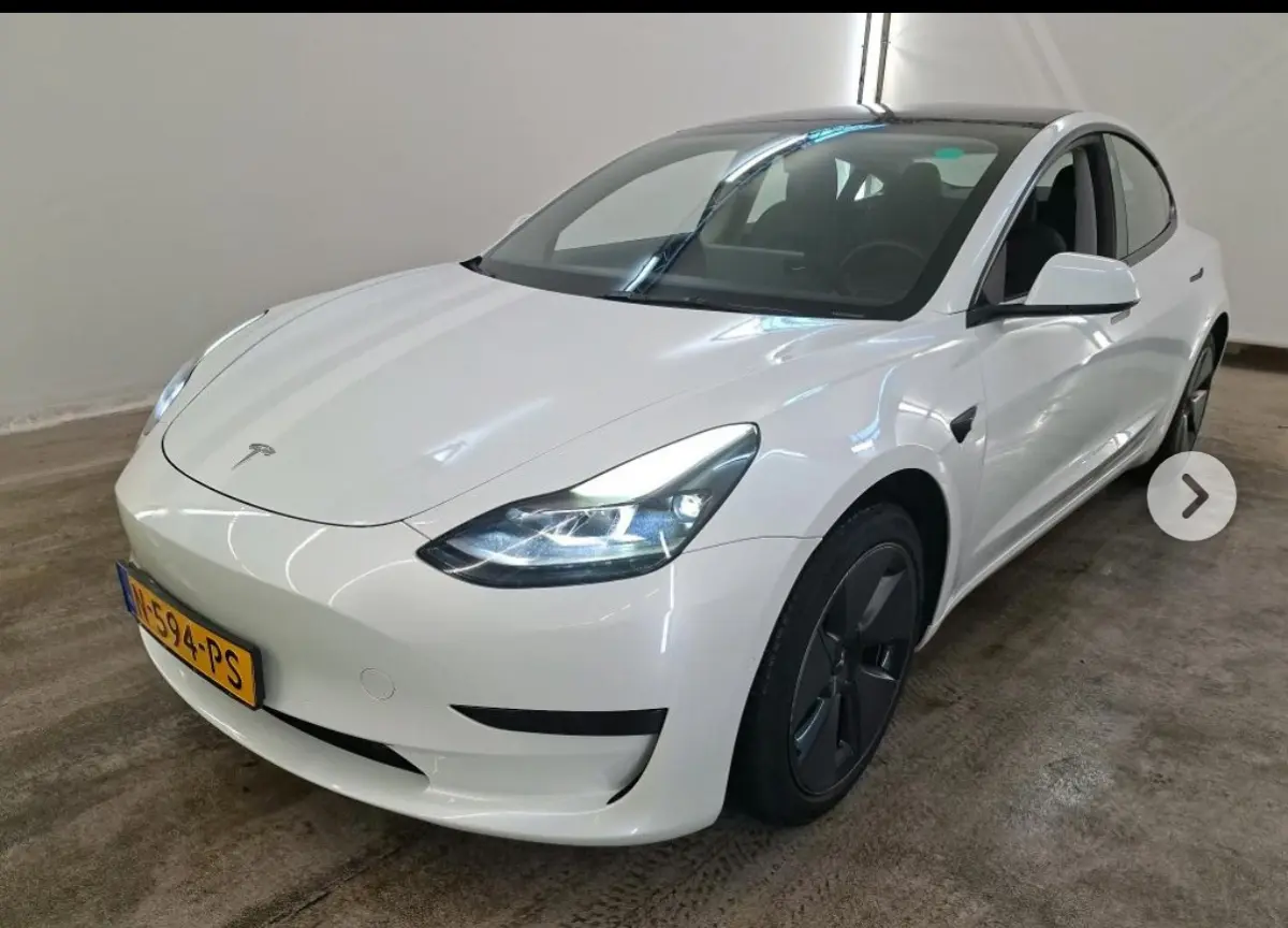 Standard RWD Plus 60 kWh 92% SOH AUTOPILOT