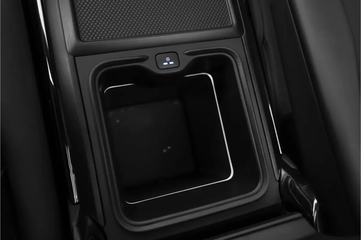 3.0 P550e Autobiography PHEV 4WS Massage Ventilatie Koelbox 23"