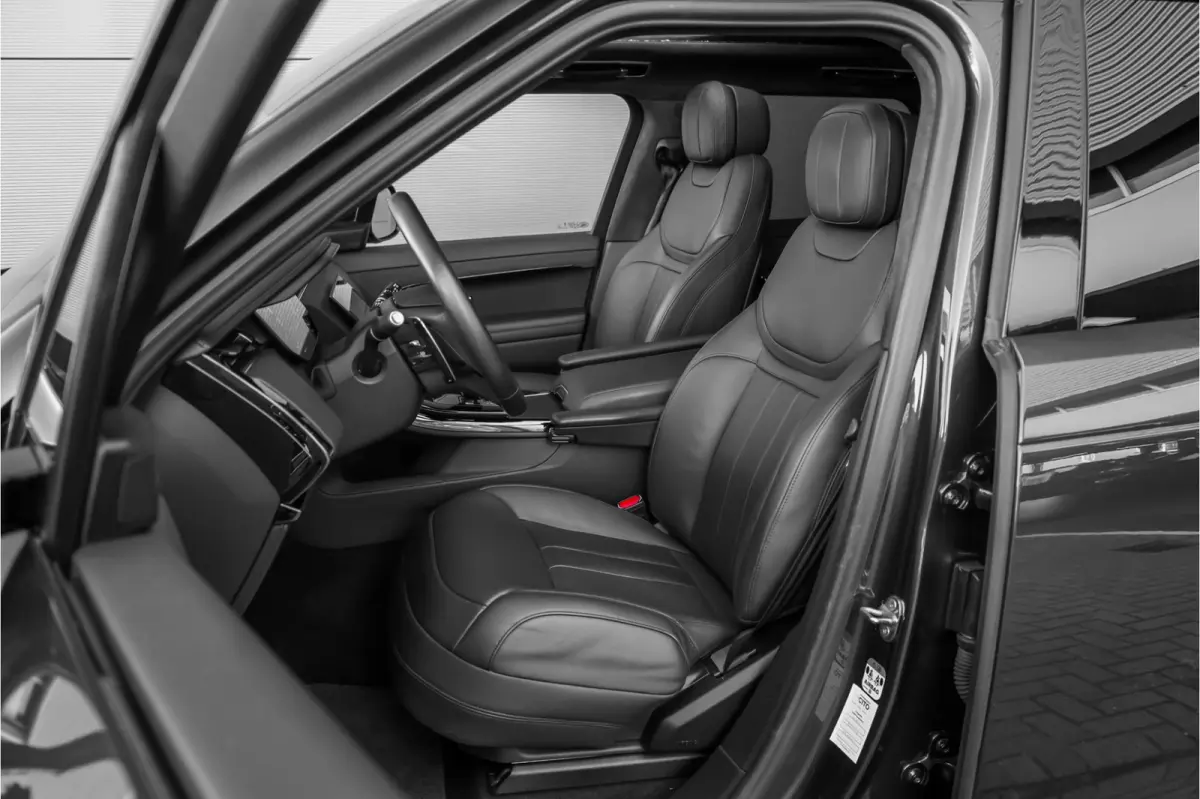3.0 P550e Autobiography PHEV 4WS Massage Ventilatie Koelbox 23"