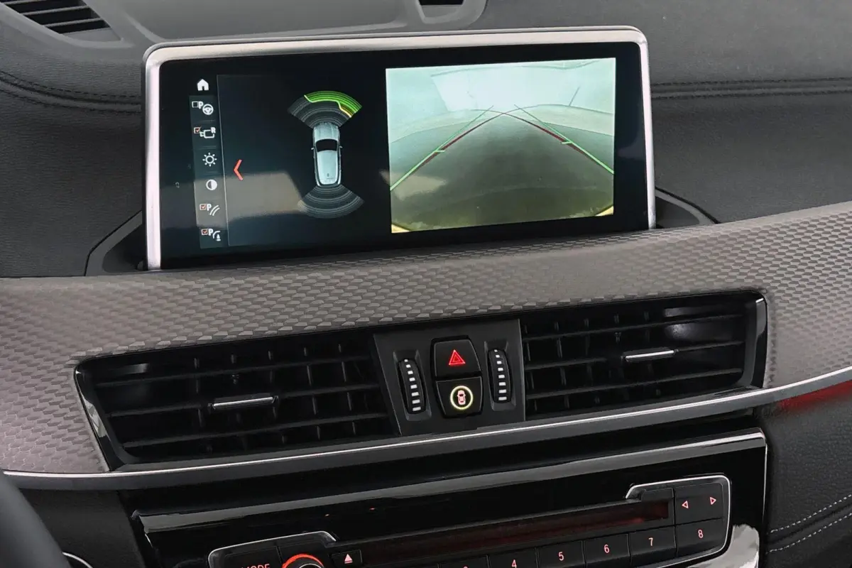 xDrive20i High Executive M Sport X Achteruitrijcamera Head-Up Leder Adaptief Onderstel