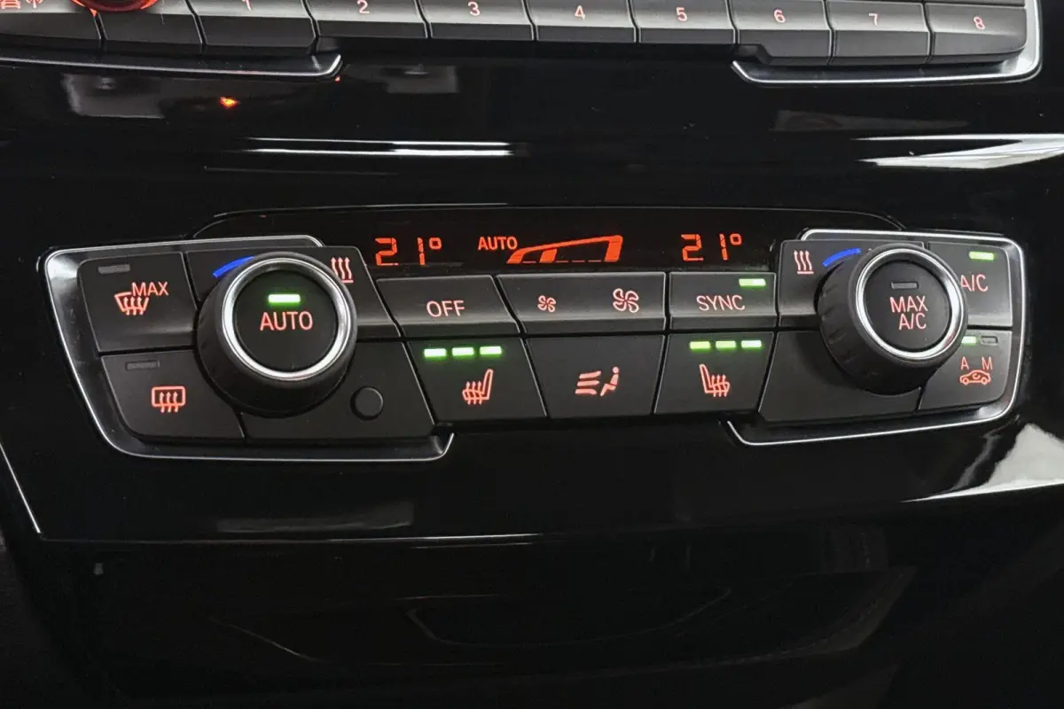 xDrive20i High Executive M Sport X Achteruitrijcamera Head-Up Leder Adaptief Onderstel