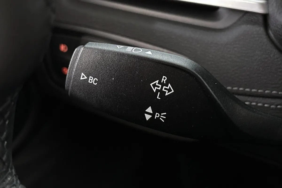xDrive20i High Executive M Sport X Achteruitrijcamera Head-Up Leder Adaptief Onderstel