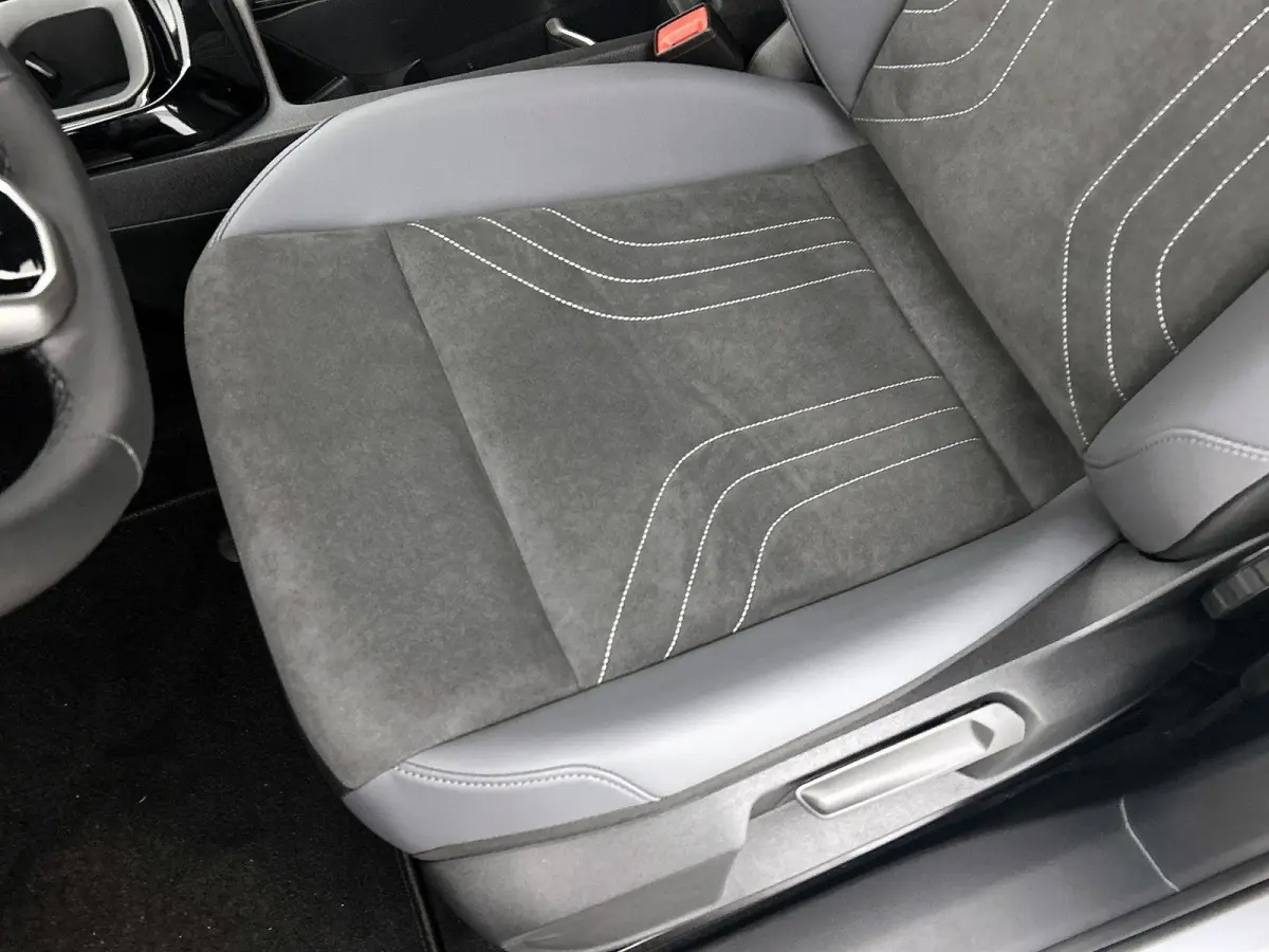 Pro Limited Edition 79 kWh 286 PK | NOVEMBER BINNEN | Automaat | Trekhaak | Navigatie | Stoelverwarming | Parkeersensoren | Adaptive Cruise Control | Apple Carplay | Android Auto | Climate C