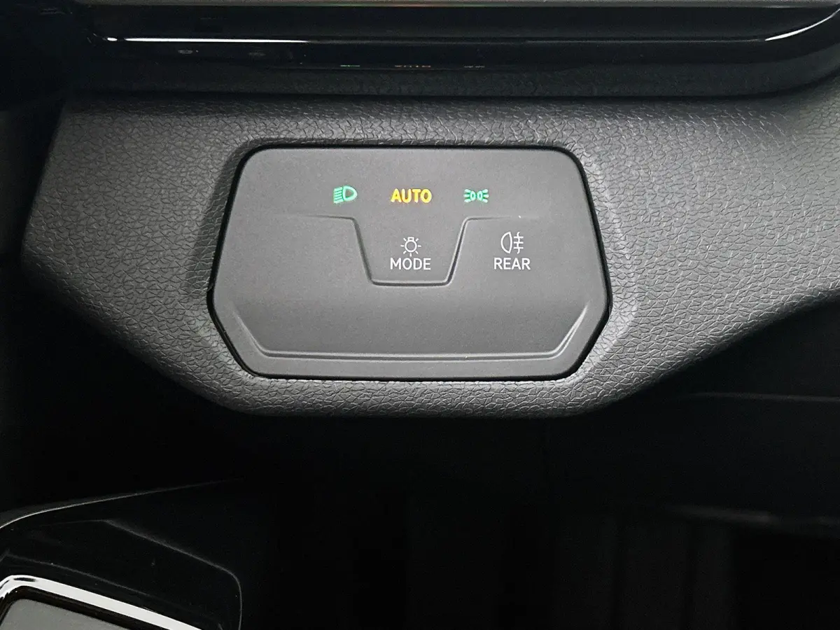 Pro Limited Edition 79 kWh 286 PK | NOVEMBER BINNEN | Automaat | Trekhaak | Navigatie | Stoelverwarming | Parkeersensoren | Adaptive Cruise Control | Apple Carplay | Android Auto | Climate C
