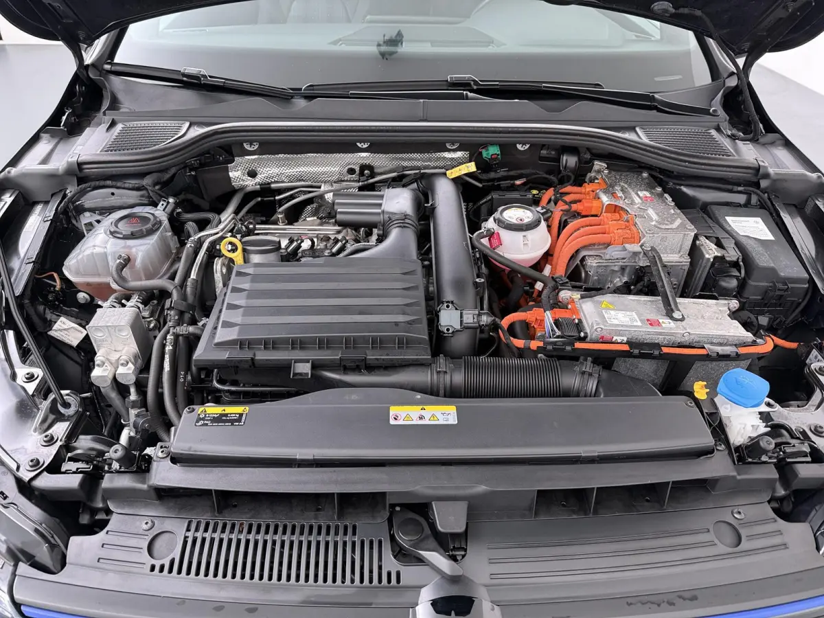 1.4 eHybrid GTE | Adapt. Cruise | Keyless Entry | Navigatie |