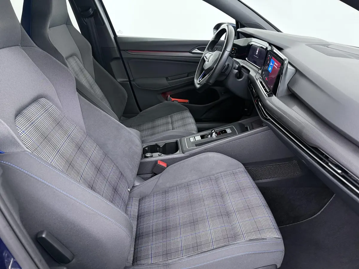 1.4 eHybrid GTE | Adapt. Cruise | Keyless Entry | Navigatie |