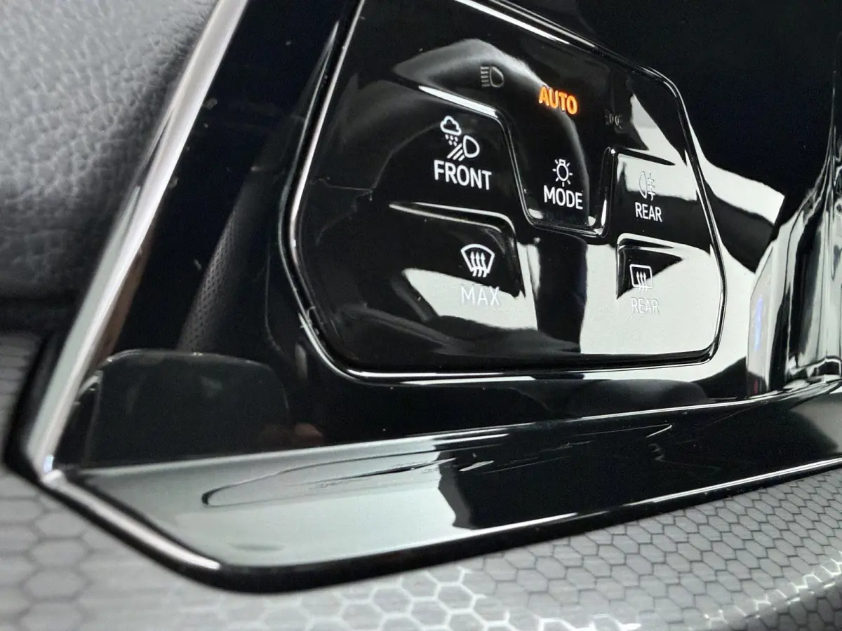 1.4 eHybrid GTE | Adapt. Cruise | Keyless Entry | Navigatie |