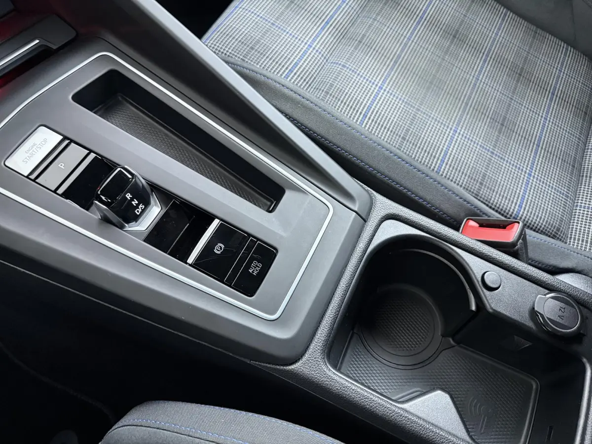 1.4 eHybrid GTE | Adapt. Cruise | Keyless Entry | Navigatie |