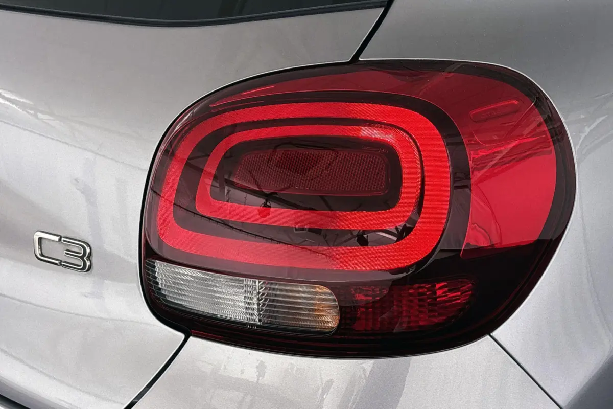 1.2 PureTech C-Series Navi Clima Parkeersensoren