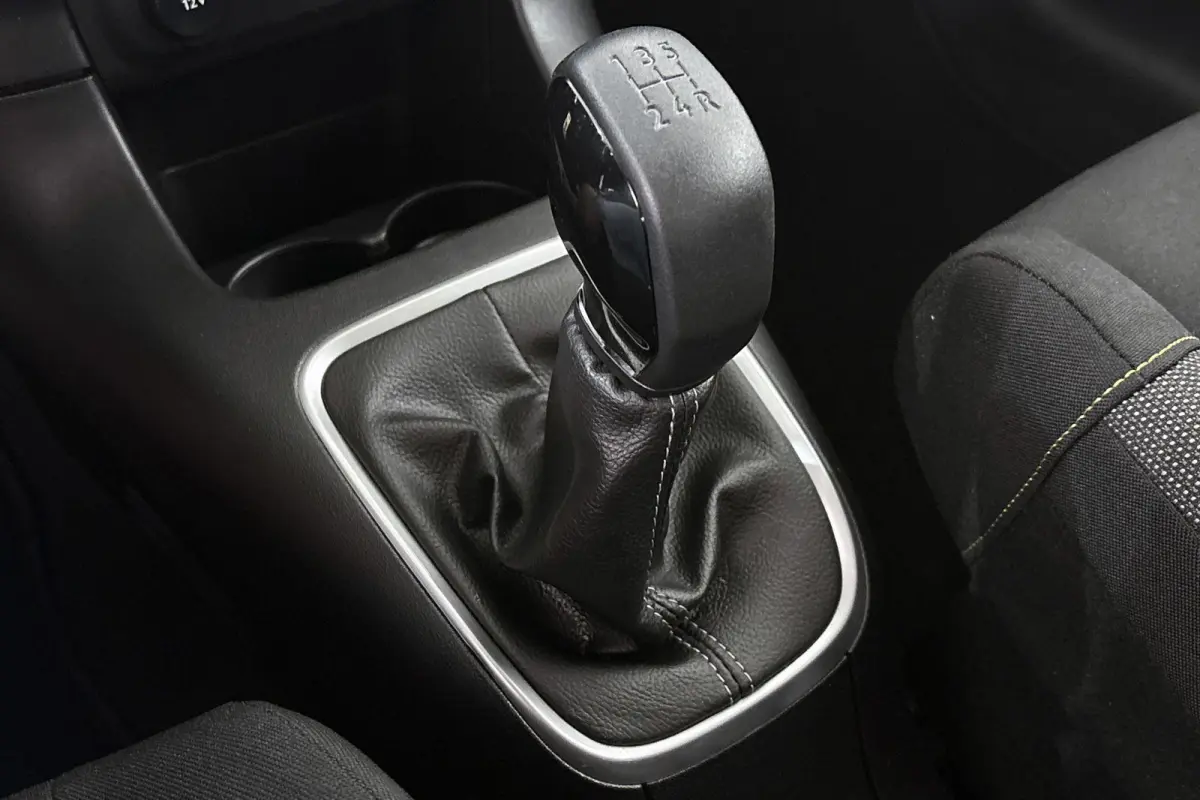 1.2 PureTech C-Series Navi Clima Parkeersensoren