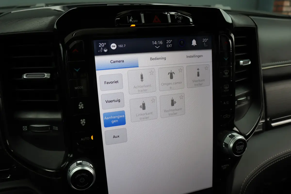 1500 5.7 V8 4x4 Crew Cab Limited | Prins-LPG | Luchtvering | Stoelventilatie V+A | Trekhaak | Panoramadak | ACC | Android Auto/Apple Carplay | HUD | Harman&Kardon | Surround Camera |