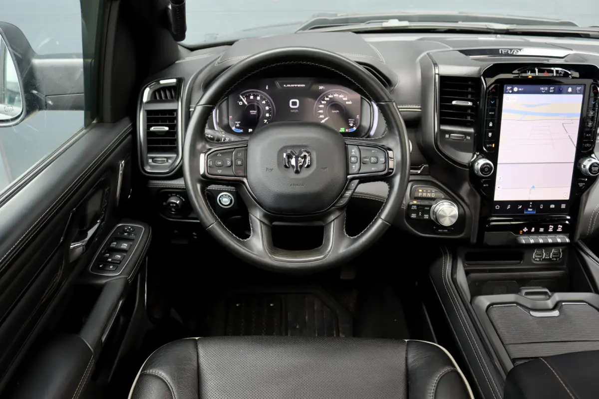 1500 5.7 V8 4x4 Crew Cab Limited | Prins-LPG | Luchtvering | Stoelventilatie V+A | Trekhaak | Panoramadak | ACC | Android Auto/Apple Carplay | HUD | Harman&Kardon | Surround Camera |
