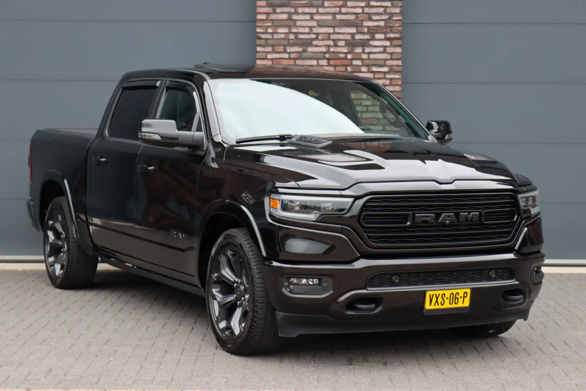 1500 5.7 V8 4x4 Crew Cab Limited | Prins-LPG | Luchtvering | Stoelventilatie V+A | Trekhaak | Panoramadak | ACC | Android Auto/Apple Carplay | HUD | Harman&Kardon | Surround Camera |