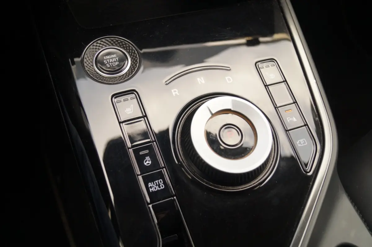 1.6 GDi Hybrid DynamicPlusLine -LEER-S.DAK-ECC-CAM-