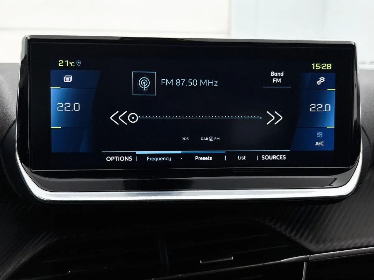 EV Allure 50 kWh | Navigatie | Camera | Climate Control | Accu 92% | Apple CarPlay / Android Auto
