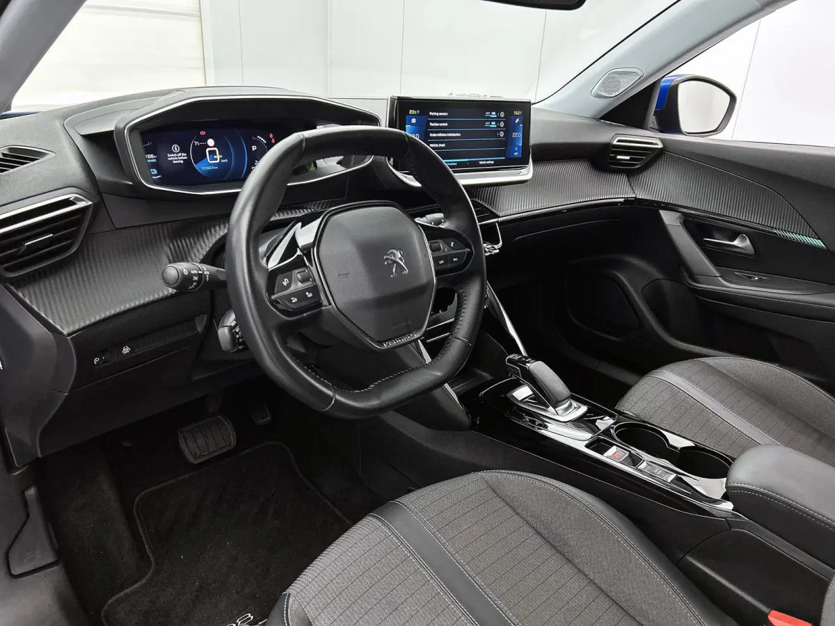 EV Allure 50 kWh | Navigatie | Camera | Climate Control | Accu 92% | Apple CarPlay / Android Auto