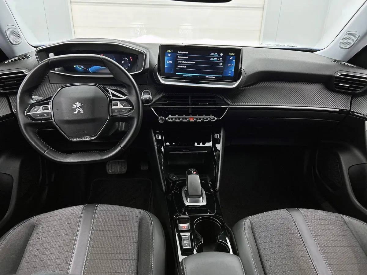 EV Allure 50 kWh | Navigatie | Camera | Climate Control | Accu 92% | Apple CarPlay / Android Auto