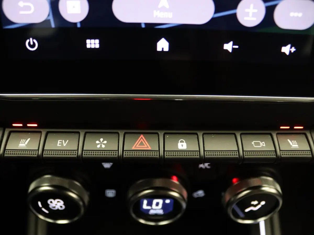 145pk E-Tech Full Hybrid techno Apple Carplay/Android Auto | Climate