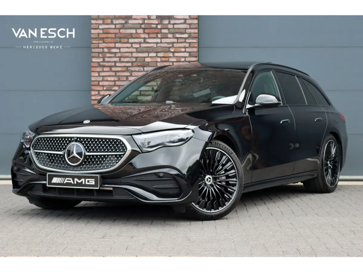 300 e AMG Line | Hyperscreen | Distronic+ | Nappa Leder | Burmester | Massage | Stoelventilatie | Digital Light | Trekhaak | Pamoramdak | HUD | Verwarmd Stuurwiel |